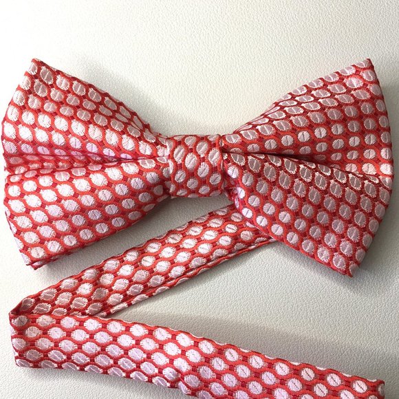 JON VANDYK HOLLAND Vintage Vibe Semi-Butterfly Bow Tie ▶◀   𝔹ℝ𝔸ℕ𝔻 ℕ𝔼𝕎! - Picture 2 of 7